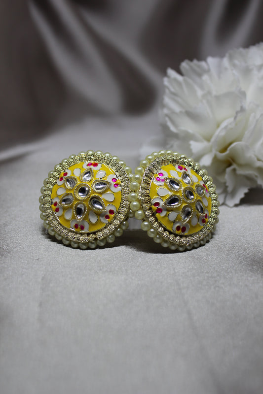 Yellow enamel Stud earrings