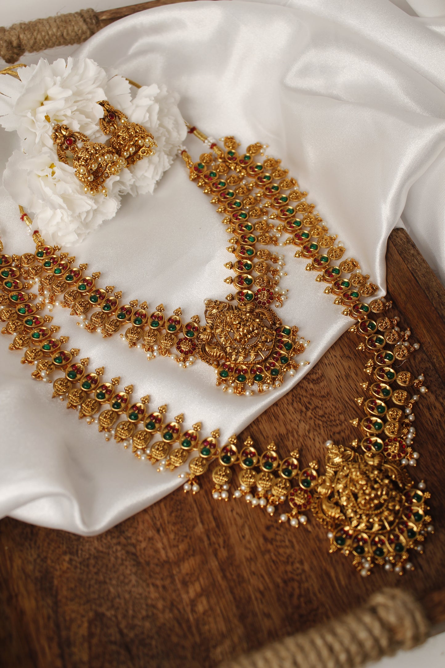 Aradhya Bridal Set