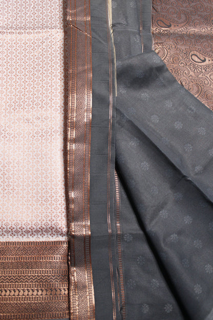 Jeyalakshmi Litchi Silk Saree